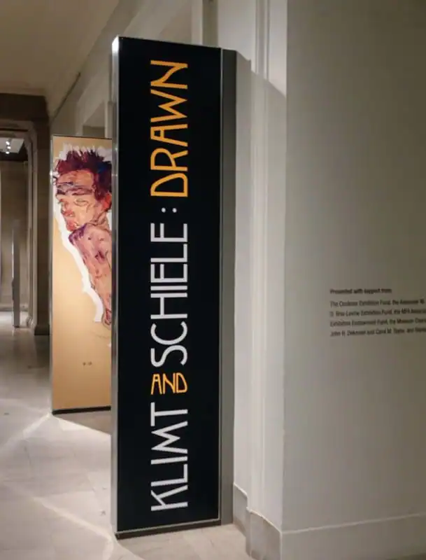 Secesja typeface on the Klimt & Schiele: Drawn exhibition signage